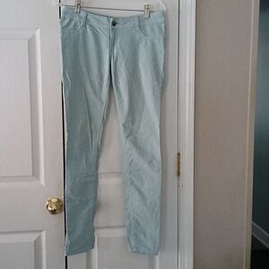 MUDD pale mint green velour look and feel skinny jeans  Sz 7  EUC